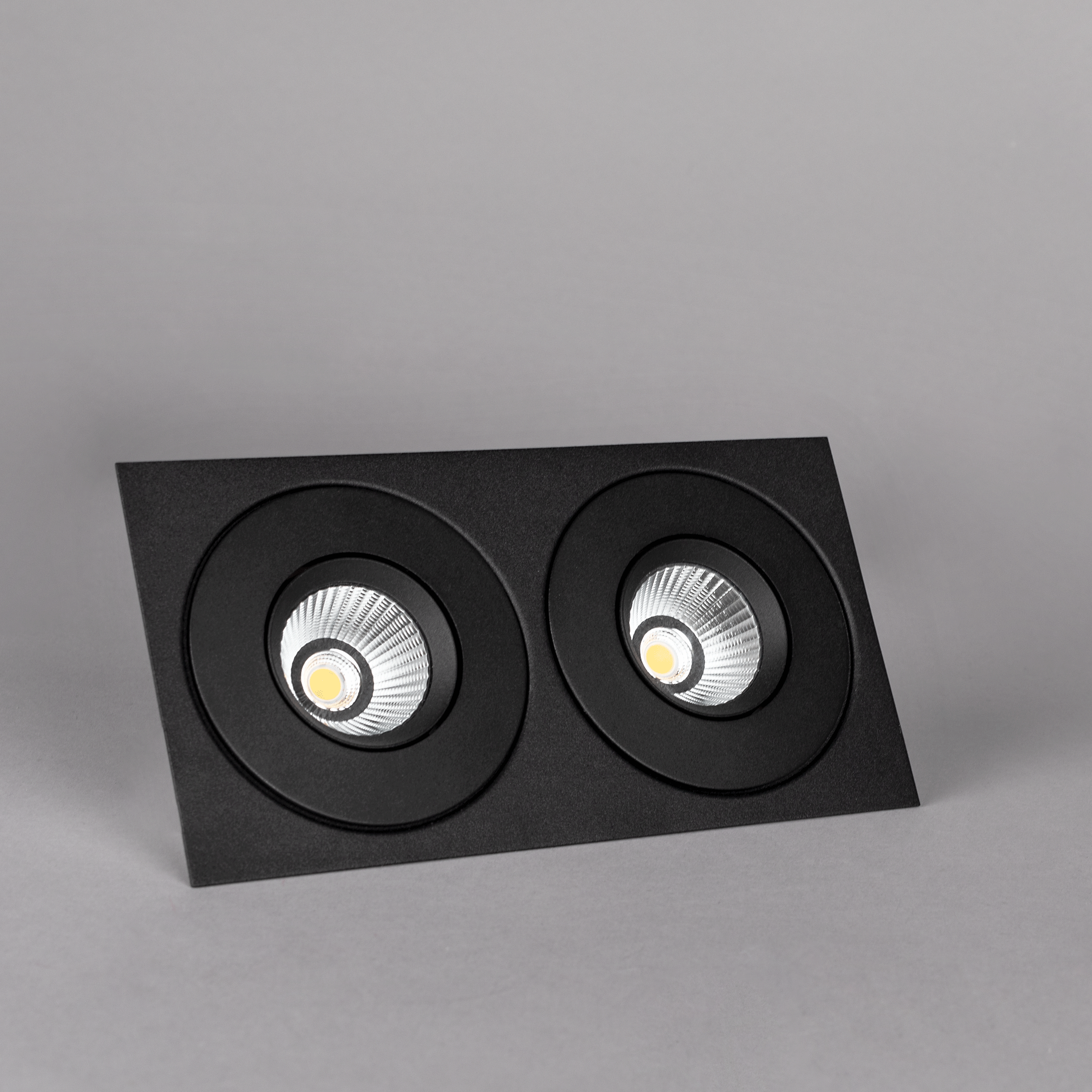 Dekorram I Hide-a-lite för Downlights