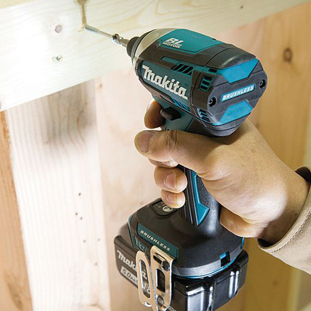 Borrskruvdragare Makita LXT DTD154Z 18V utan Batteri