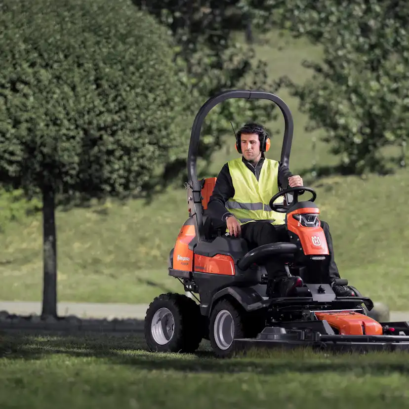 Åkgräsklippare Husqvarna P 524X EFI Rider Exkl. Klippaggregat