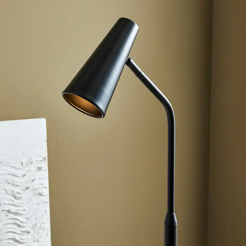 Golvlampa Markslöjd Crest 1L