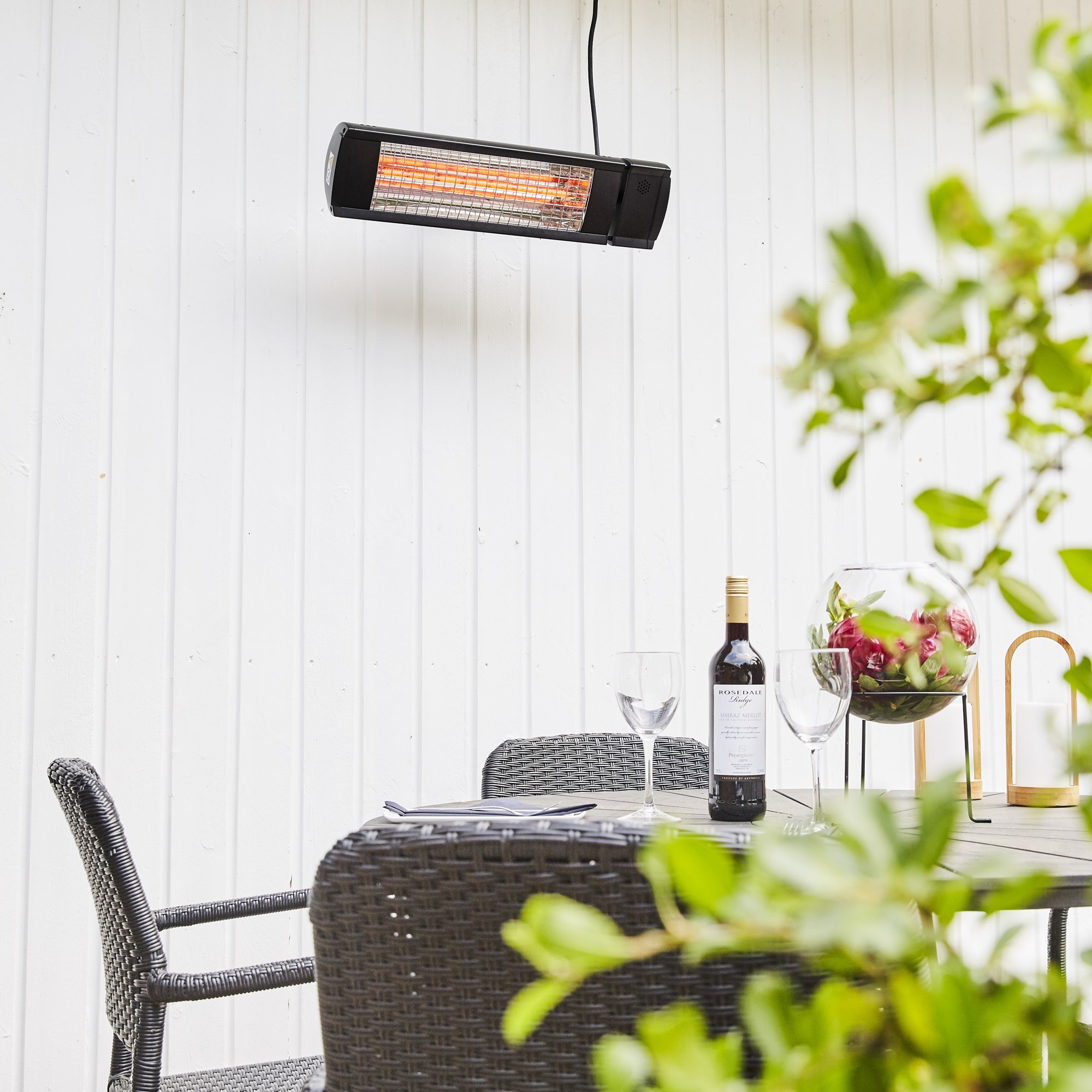 HEAT1 ECO High-line 2000 W svart Svart