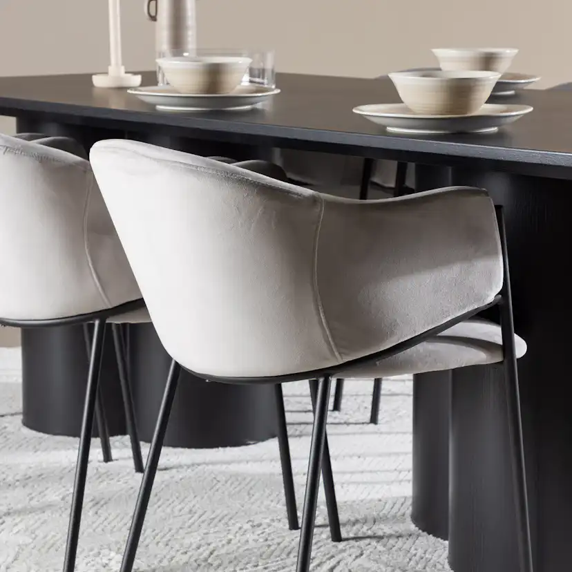 Matgrupp Venture Home Olivia 210 med 6 st Evelina Stolar