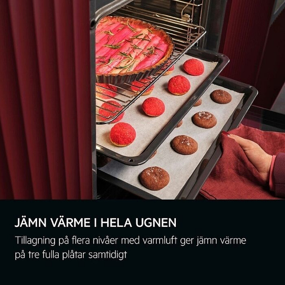 Inbyggnadsugn AEG 5000 SurroundCook TU5PB403PB med Pyrolytisk Rengöring