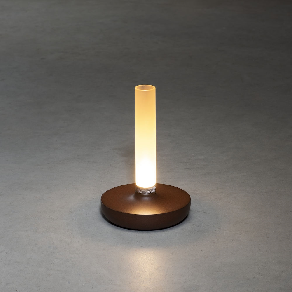 Biarritz bordslampa rost USB Rost