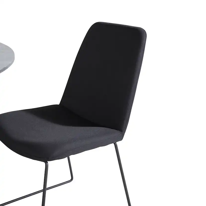 Matgrupp Venture Home Estelle med 4 Muscot Stolar PolyEstelletyg