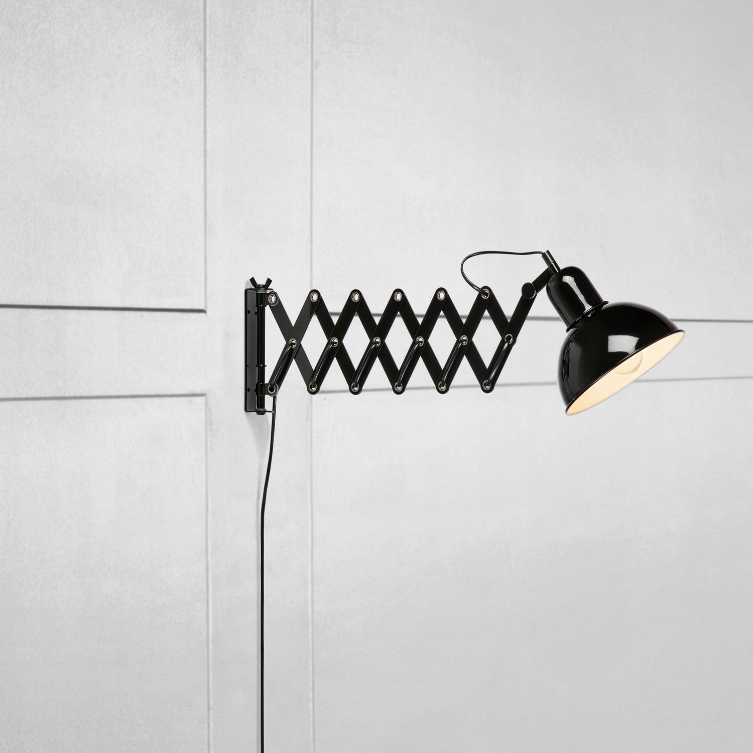 Vägglampa Markslöjd Riggs 1L