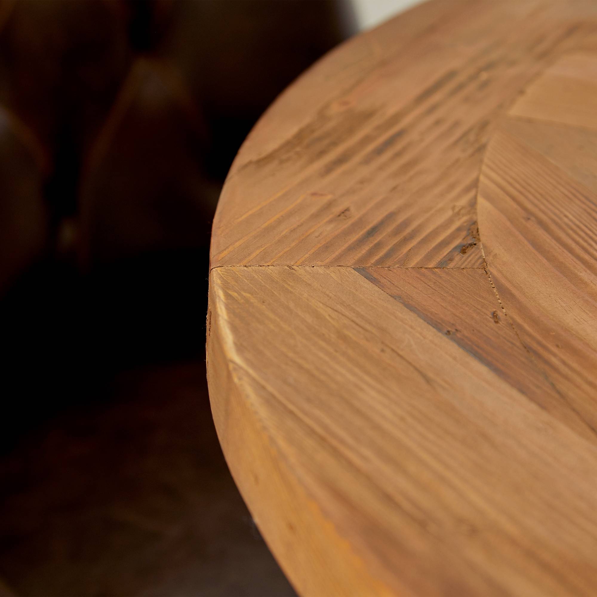 Matgrupp Bloomington Lyon Runt Matbord 120 cm Vit Bas med 4 Tuva Matstol Konstläder