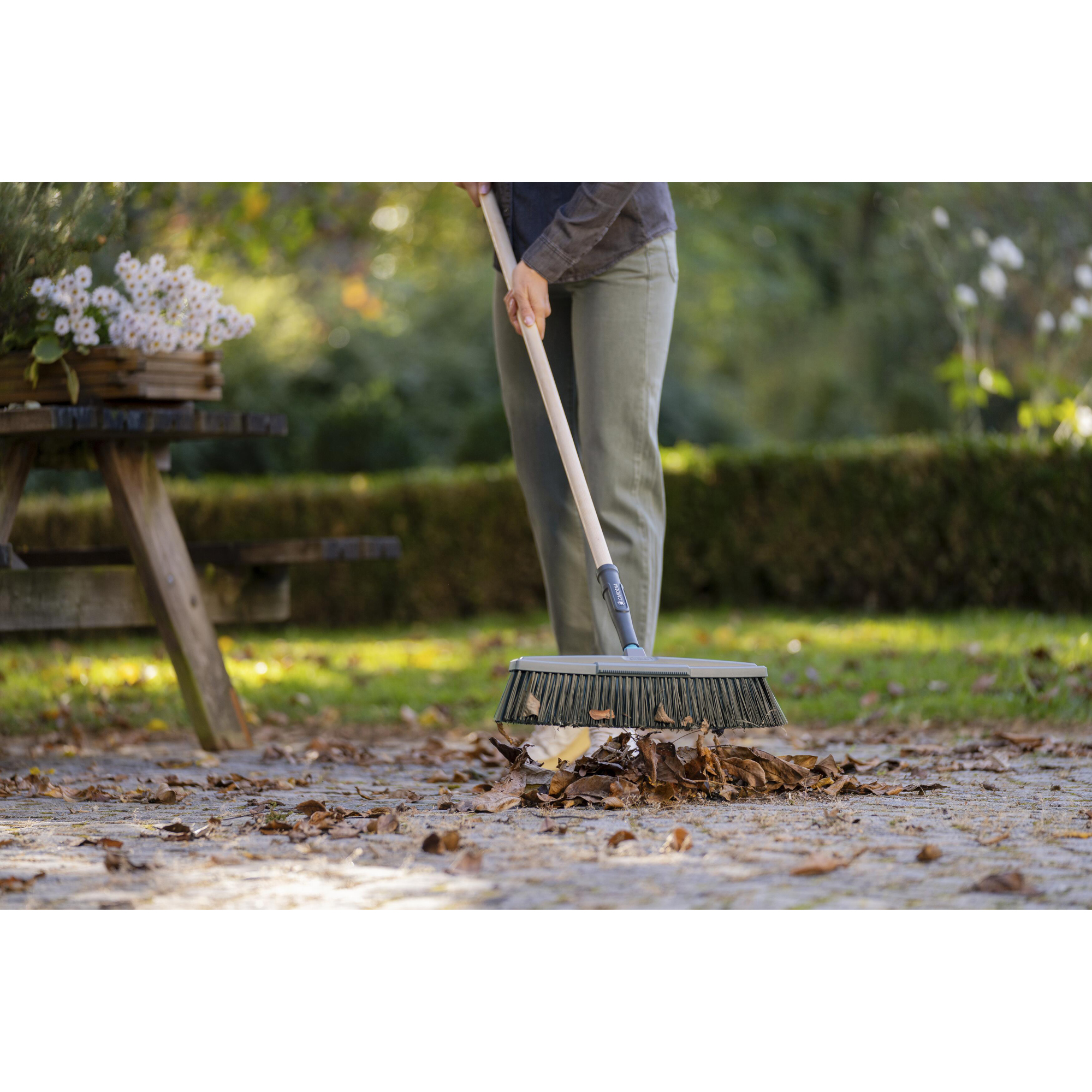 Borste Gardena PureLine Trapp- & Gångborste
