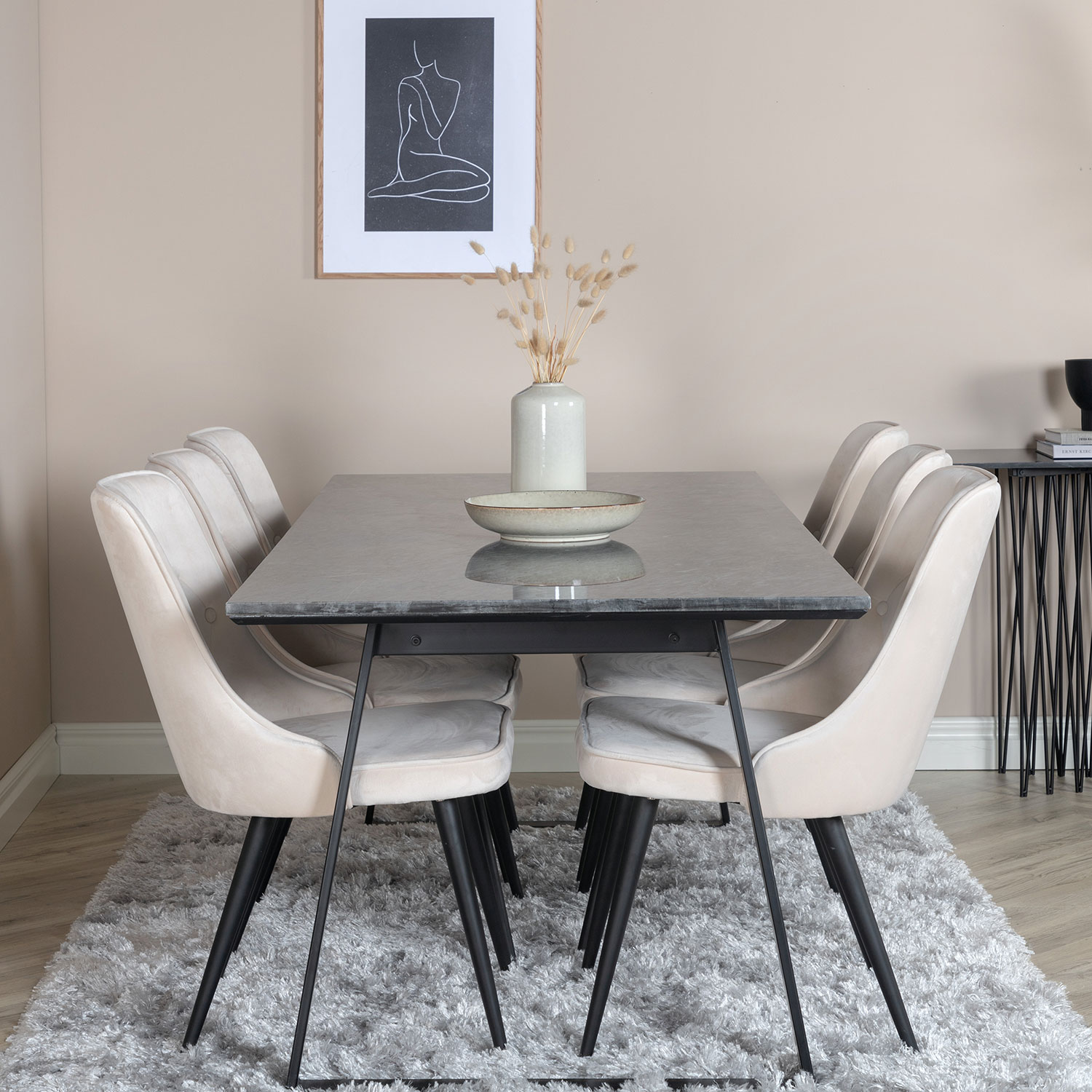 Matgrupp Venture Home Estelle med 6 Velvet Deluxe stolar