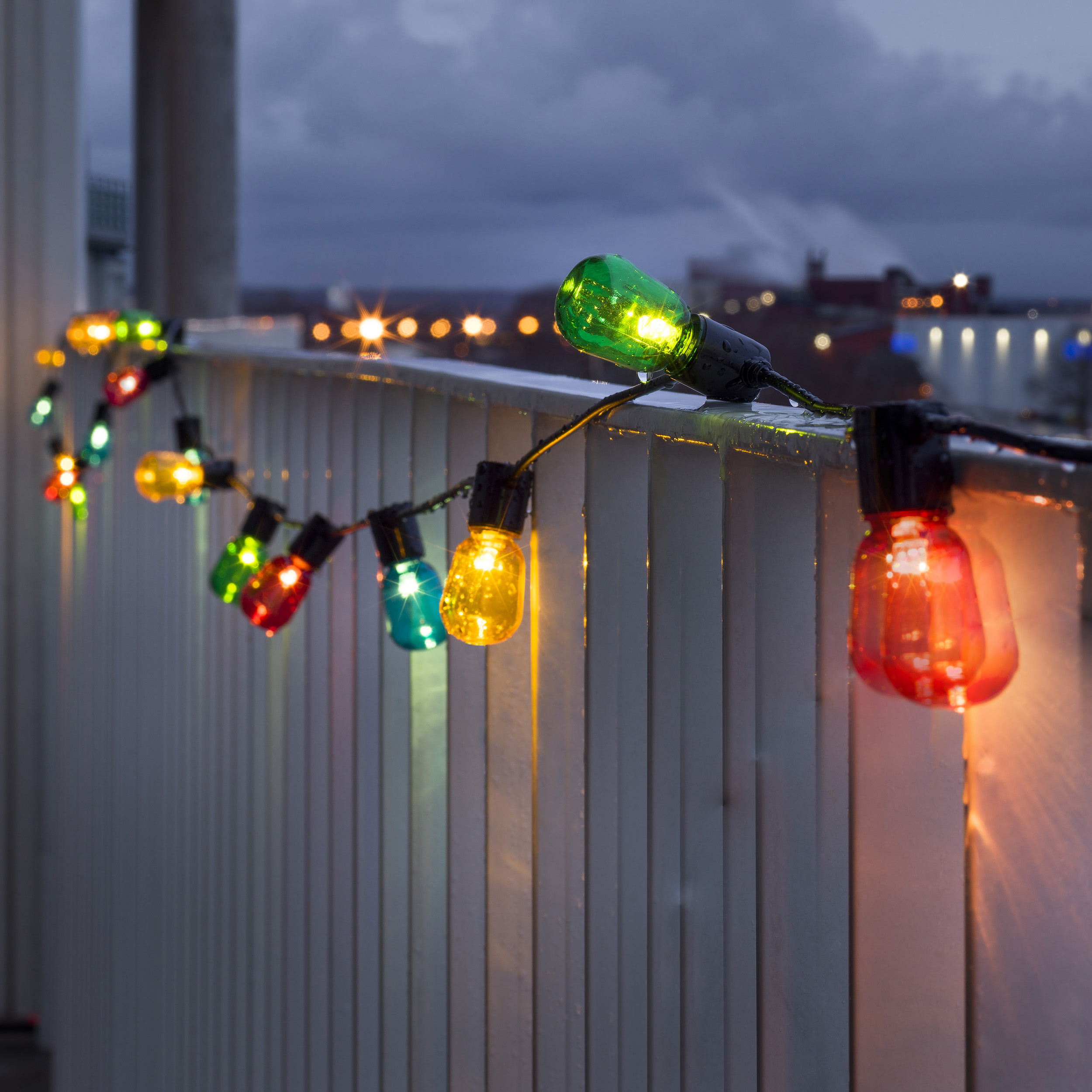 Ljusslinga Gnosjö Konstsmide Ovala lampor LED E14