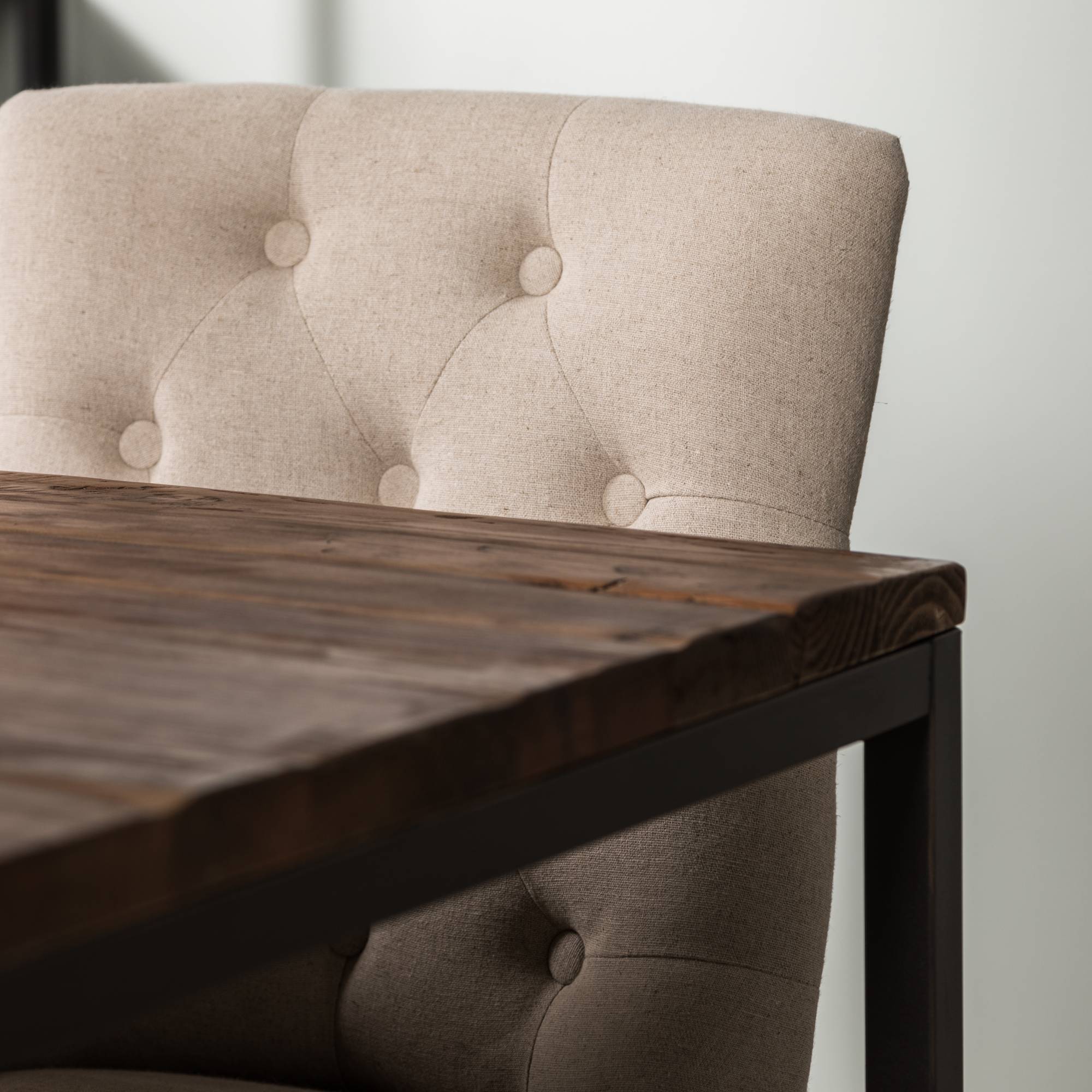 Matgrupp Bloomington Wilmer Rektangulär 140 cm med 4 Viktoria Matstol