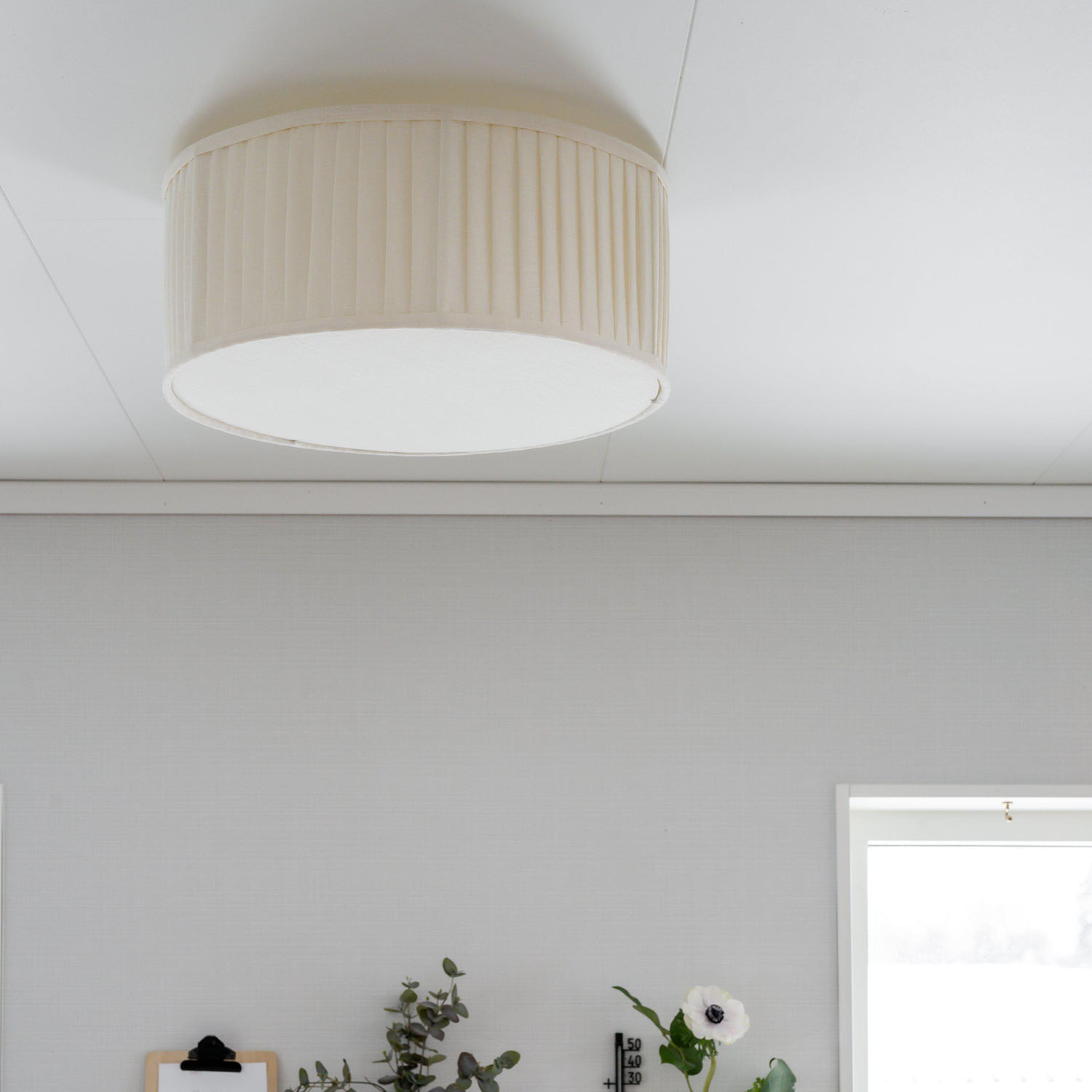 Taklampa PR Home Plissé Veck