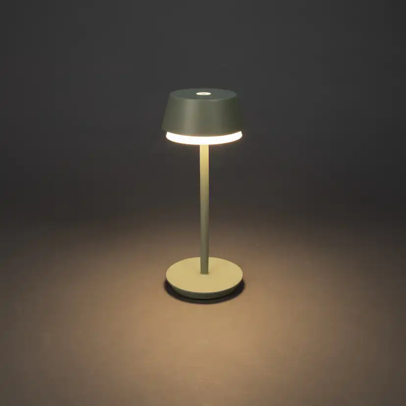 Bordslampa Gnosjö Konstsmide Lyon USB