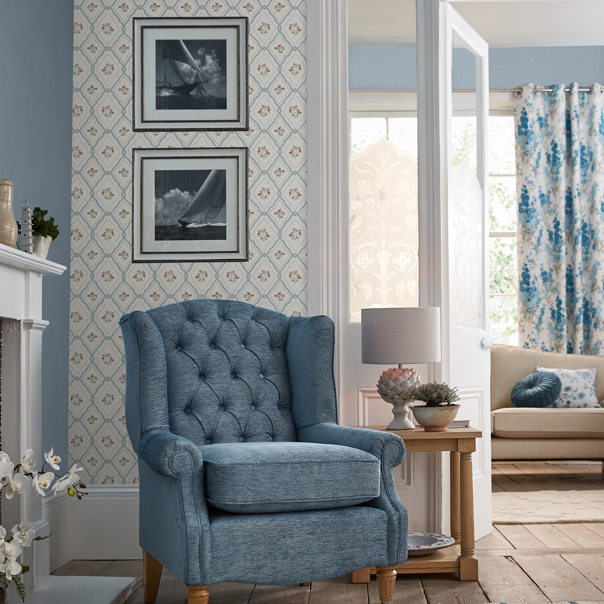 Tapet Laura Ashley Pinford Trellis Pale Seaspray Blå 121066