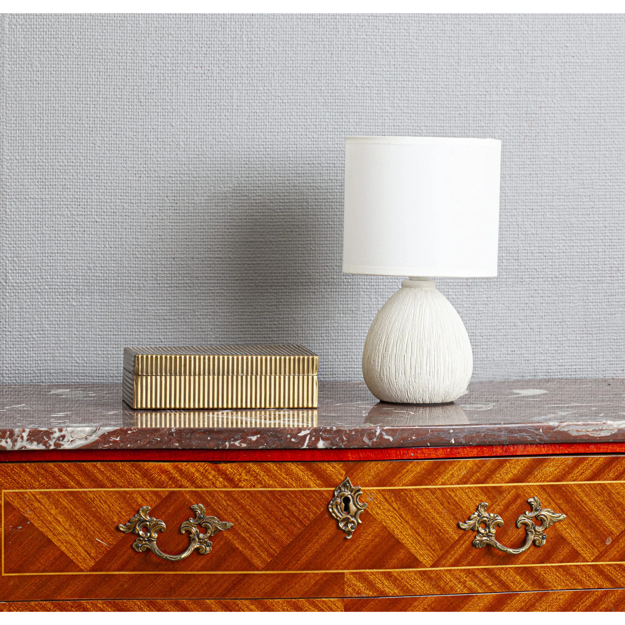 Bordslampa Cottex Madison H25 cm Keramikfot med Textilskärm