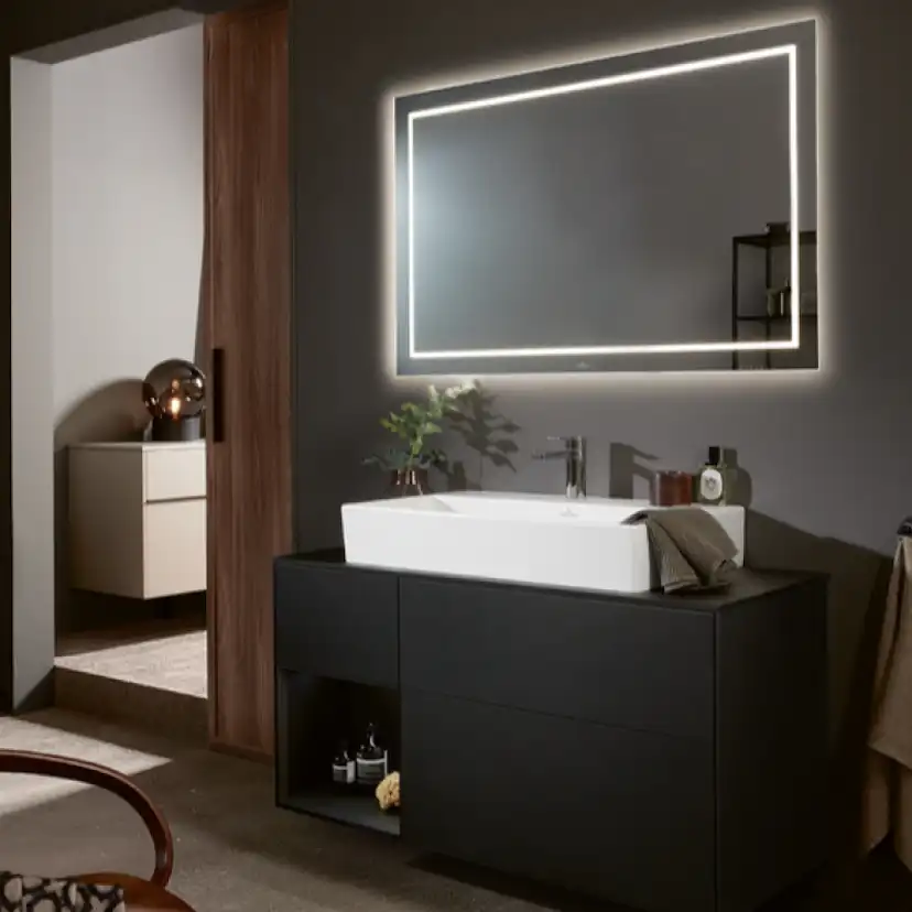 Badrumsspegel Villeroy & Boch Finion med Belysning