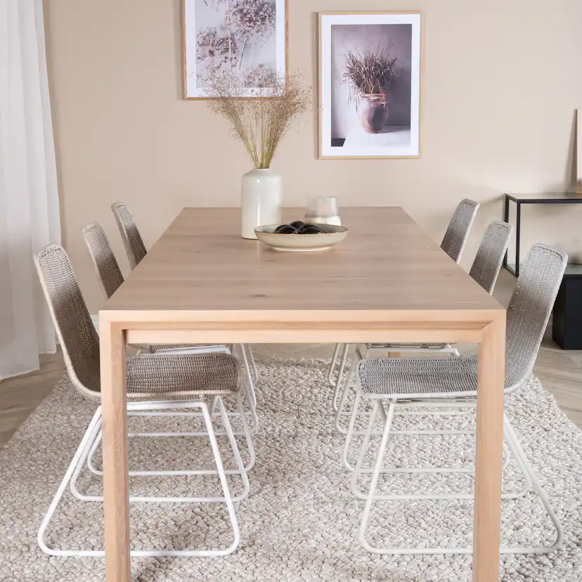 Matgrupp Venture Home Shy med 6 Cornelia Matstolar