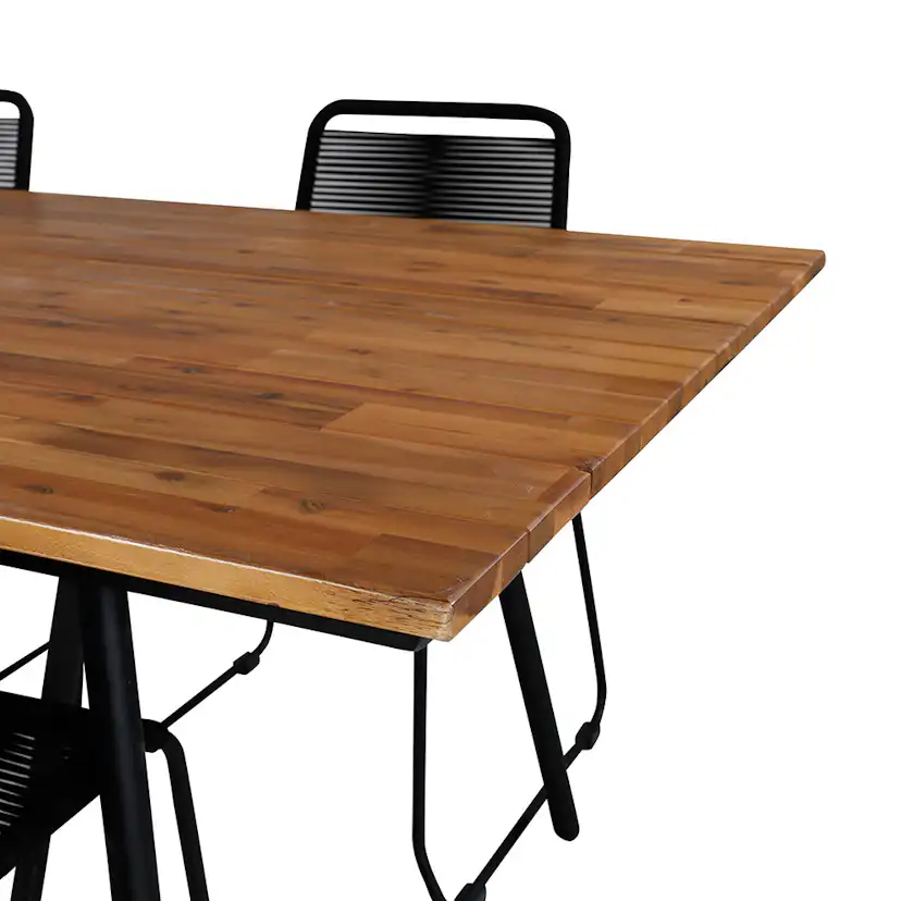 Matgrupp Venture Home Chane med 4 Lumi Stapelbara Matstolar