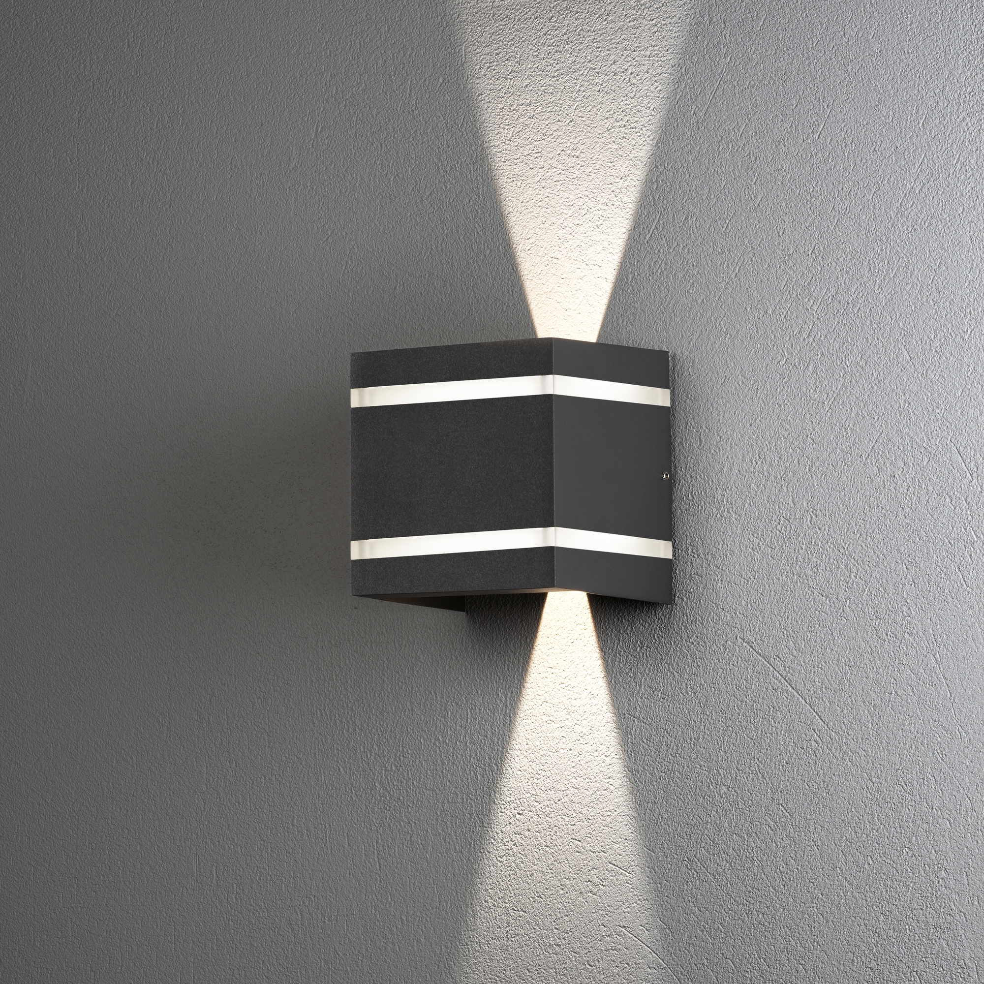 Vägglykta Gnosjö Konstsmide Cremona Upp/Ned 2x3W High Power LED