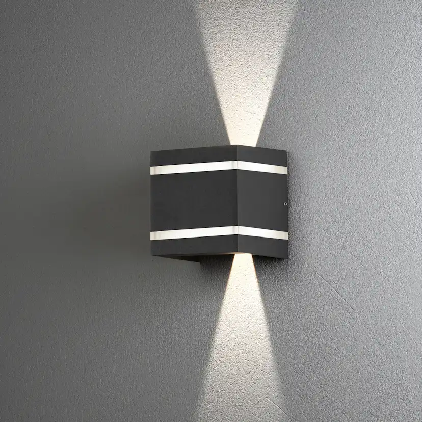 Vägglykta Gnosjö Konstsmide Cremona Upp/Ned 2x3W High Power LED