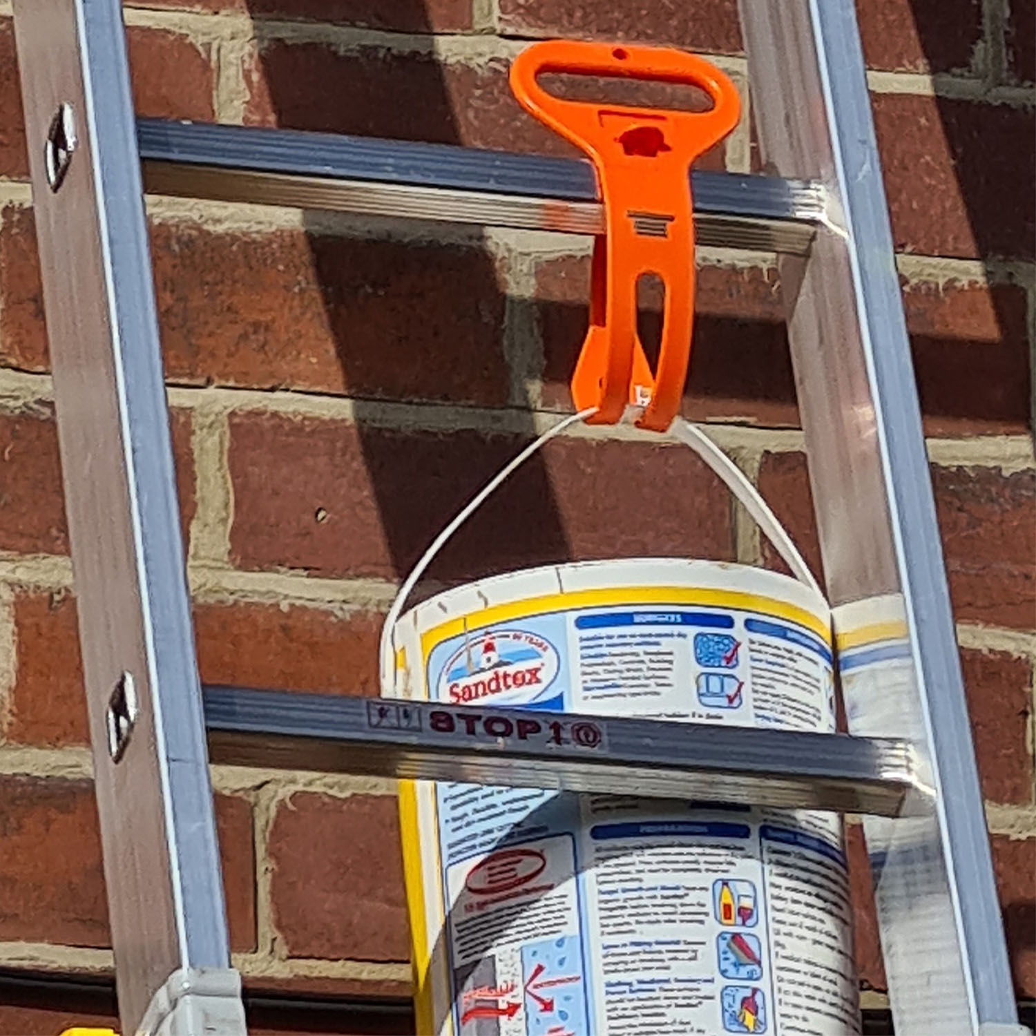 Kabelhängare D-Line Bärförmåga upp till 9Kg