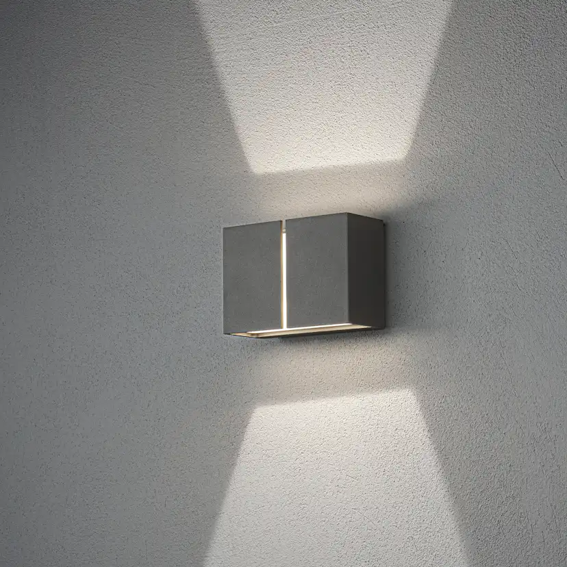 Vägglykta Gnosjö Konstsmide Pavia LED 4x3W