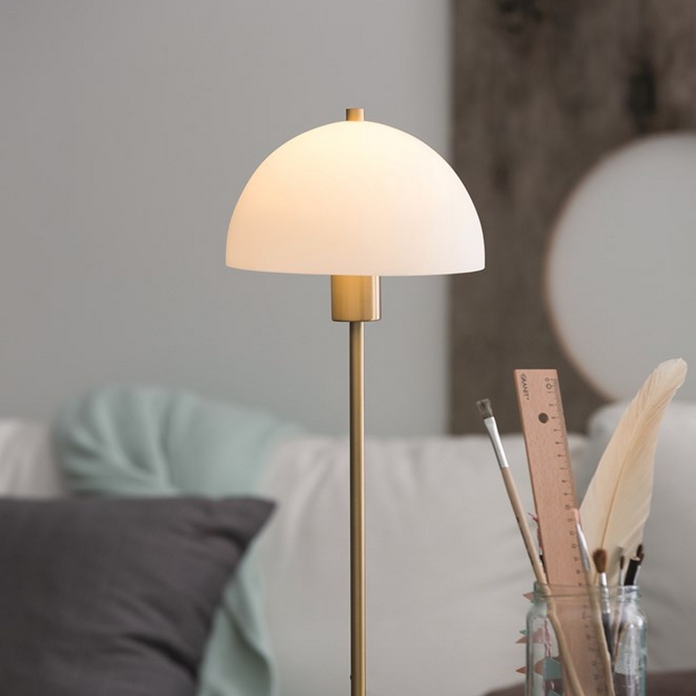 Bordslampa Herstal Vienda H475