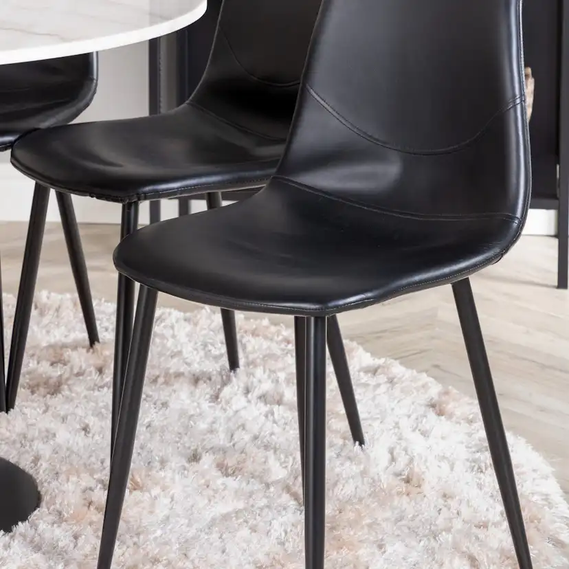 Matgrupp Venture Home Estelle med 6 Pobbie Stolar