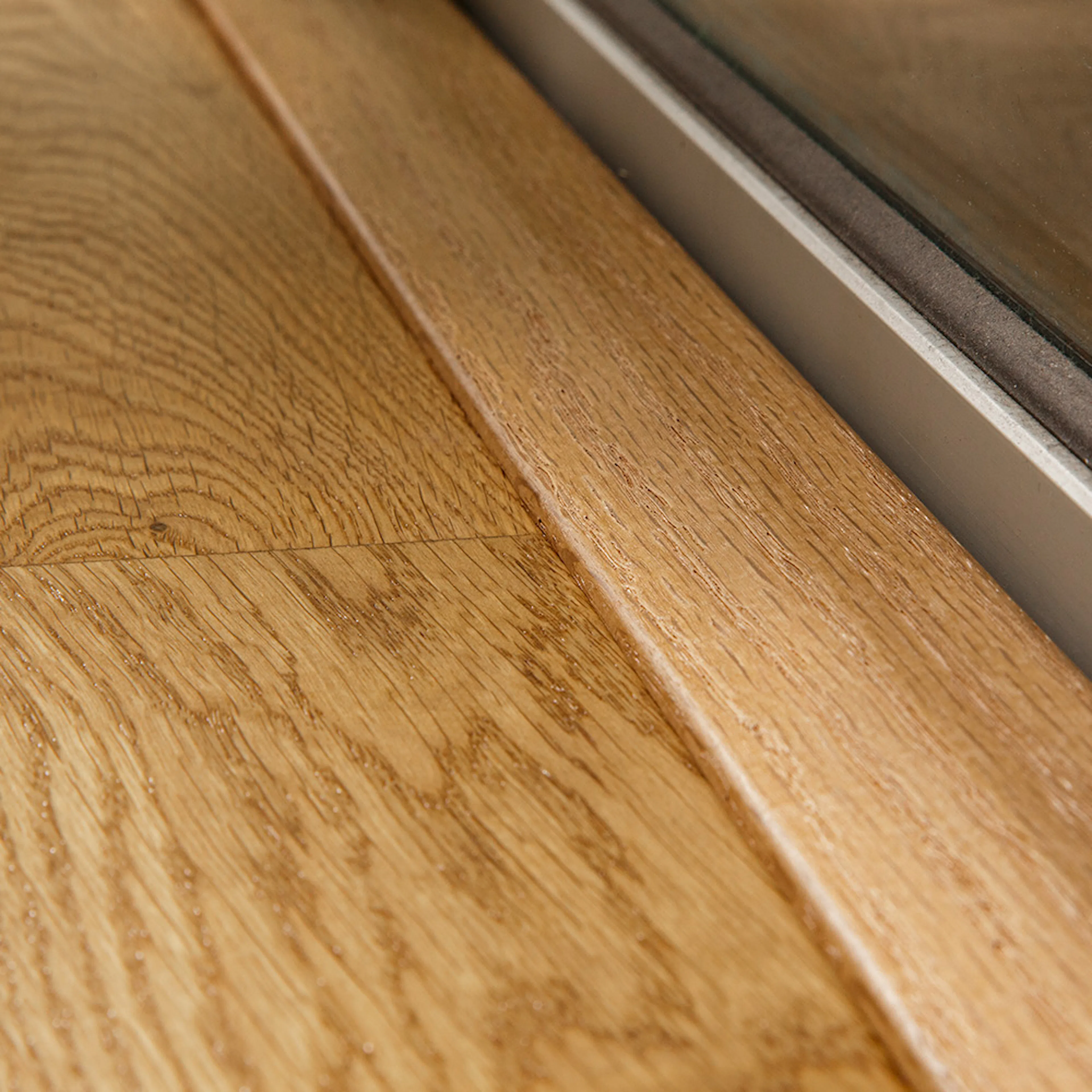 Avslutningslist 38x21 mm ek mattlack Mattlack