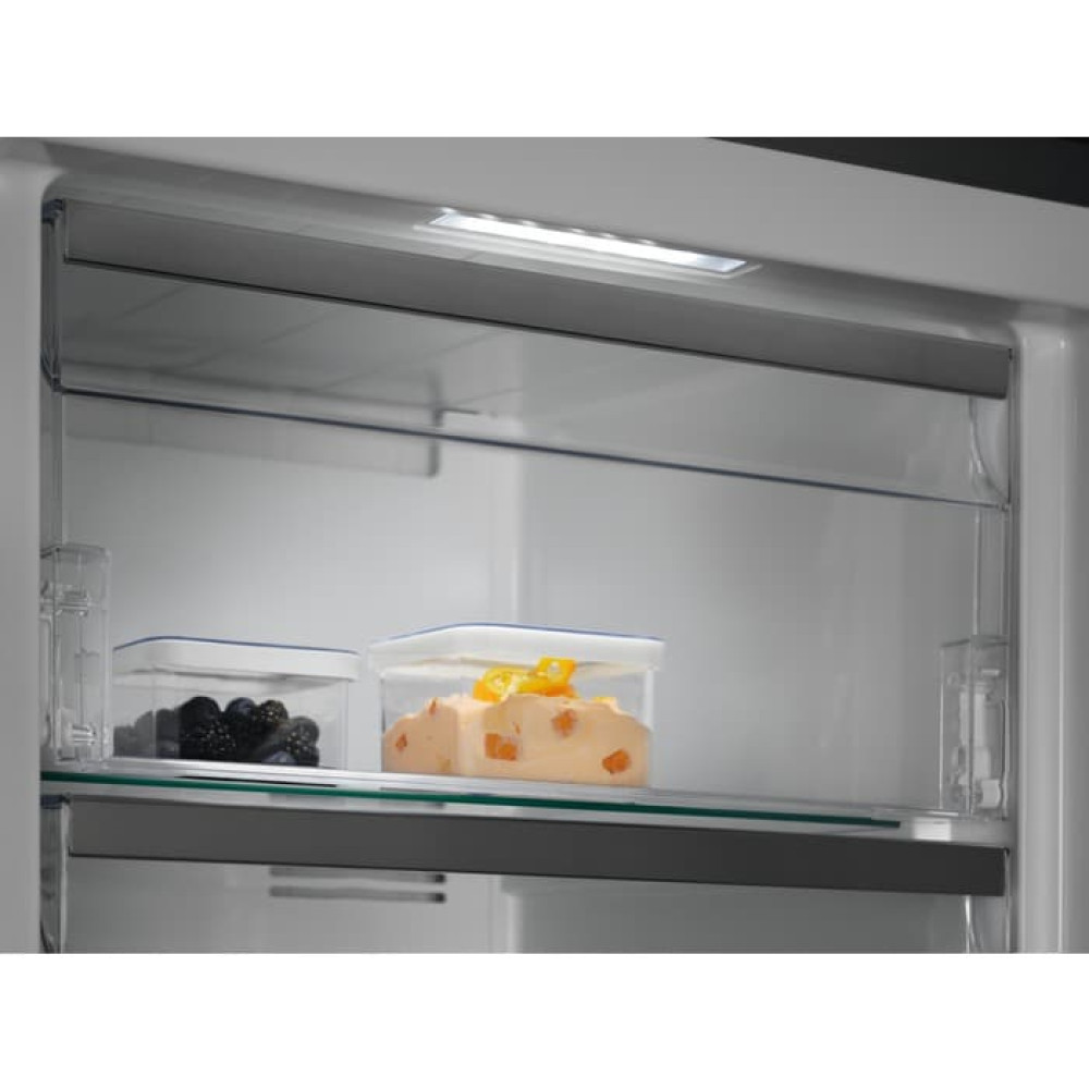 Kyl & fryspaket Electrolux - ERC9MEW - EUE9NEW - Nofrost & exklusiv LED-belysning
