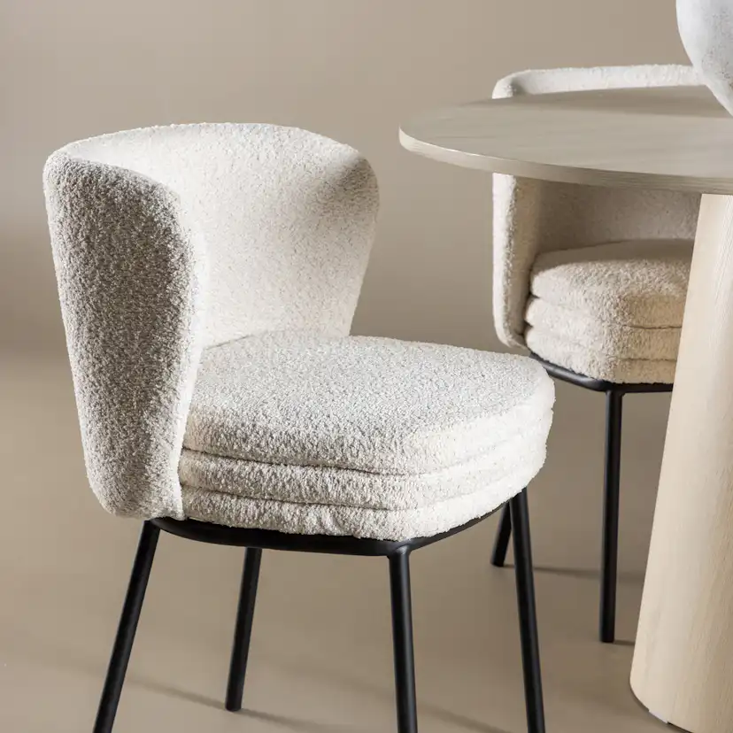 Matgrupp Venture Home Lanzo Ø120 med 4 st Agnes Stolar