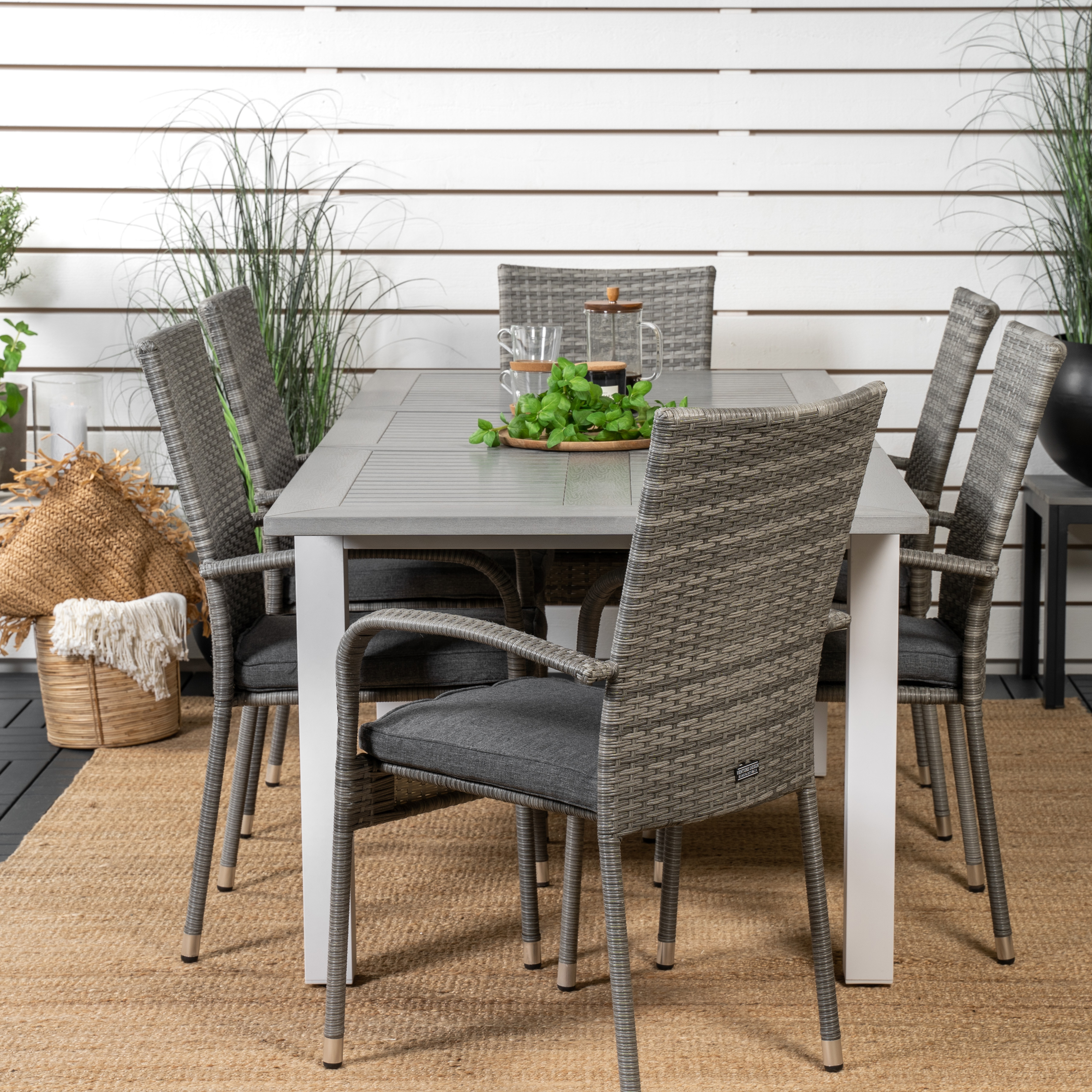 Matgrupp Venture Home Aleyna 160/240 med 6 Asta Stolar