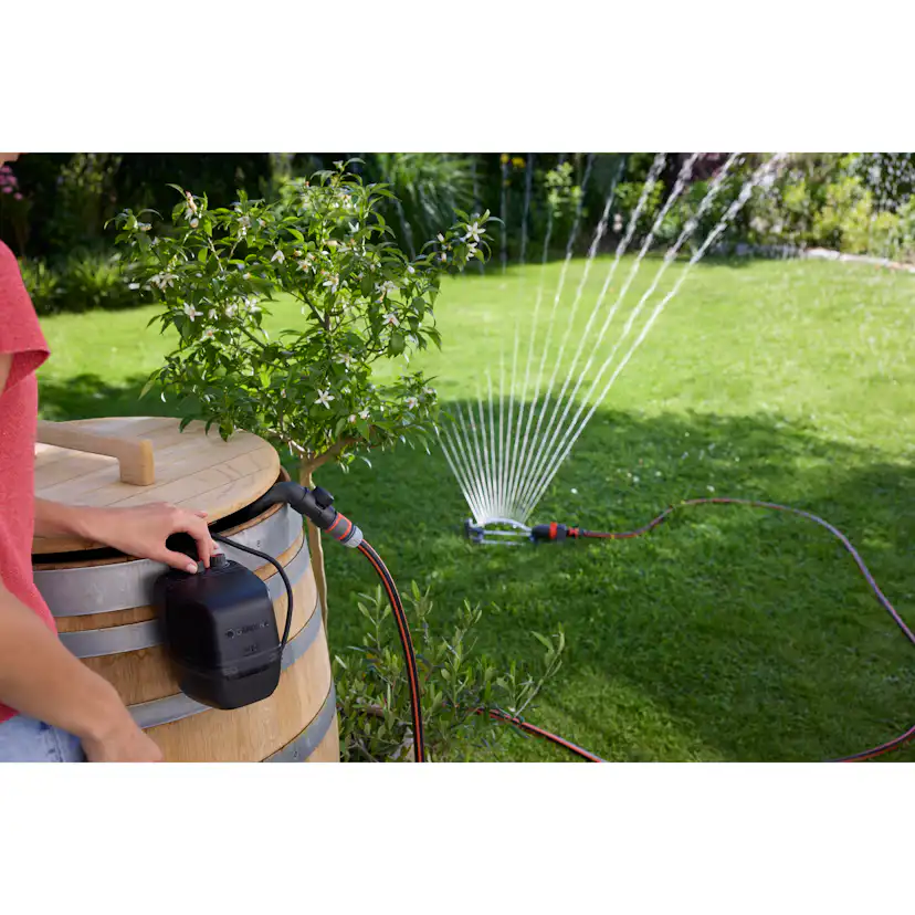 Pump Gardena 2400 Comfort För Regnvattentunna 18V P4A Automatisk
