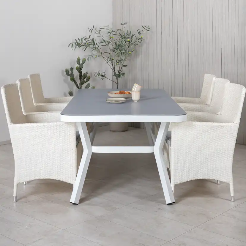 Matgrupp Venture Home Virya med 6 Malin Karmstolar