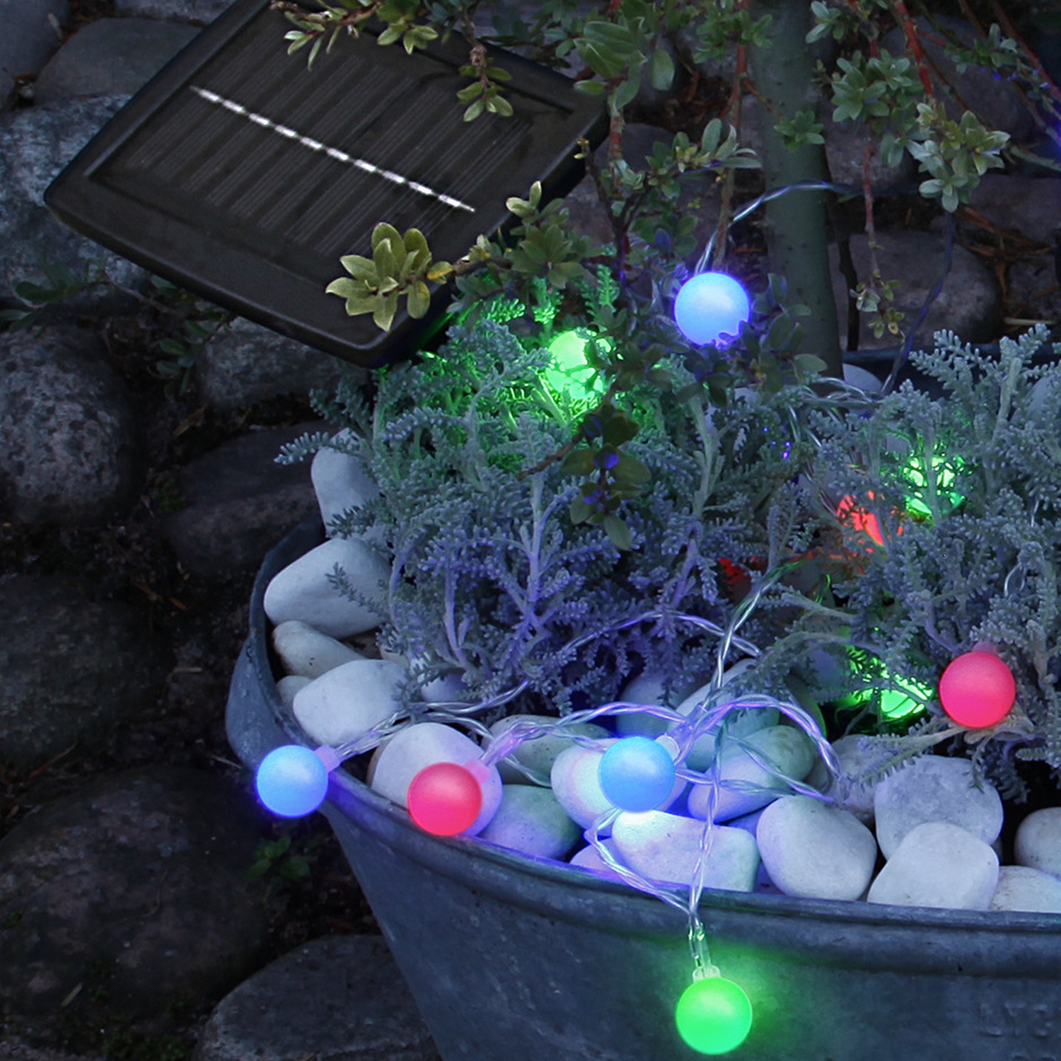 Solcells-ljusslinga Star Trading Globini