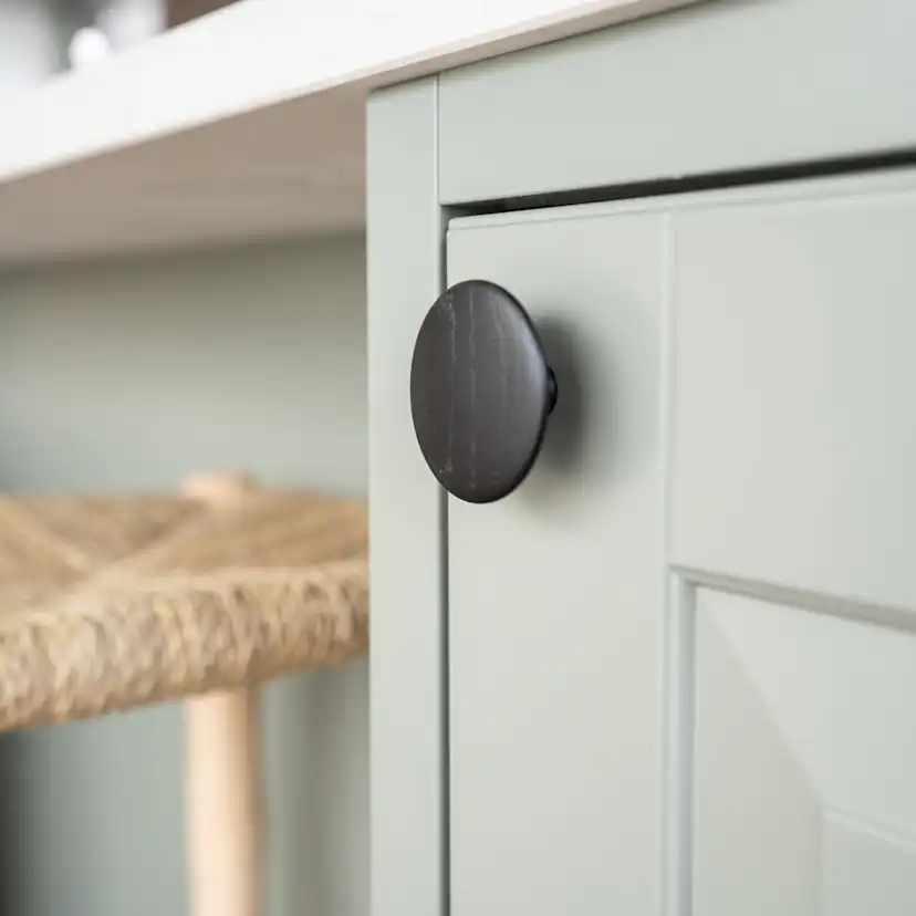 Knopp Beslag Design Split