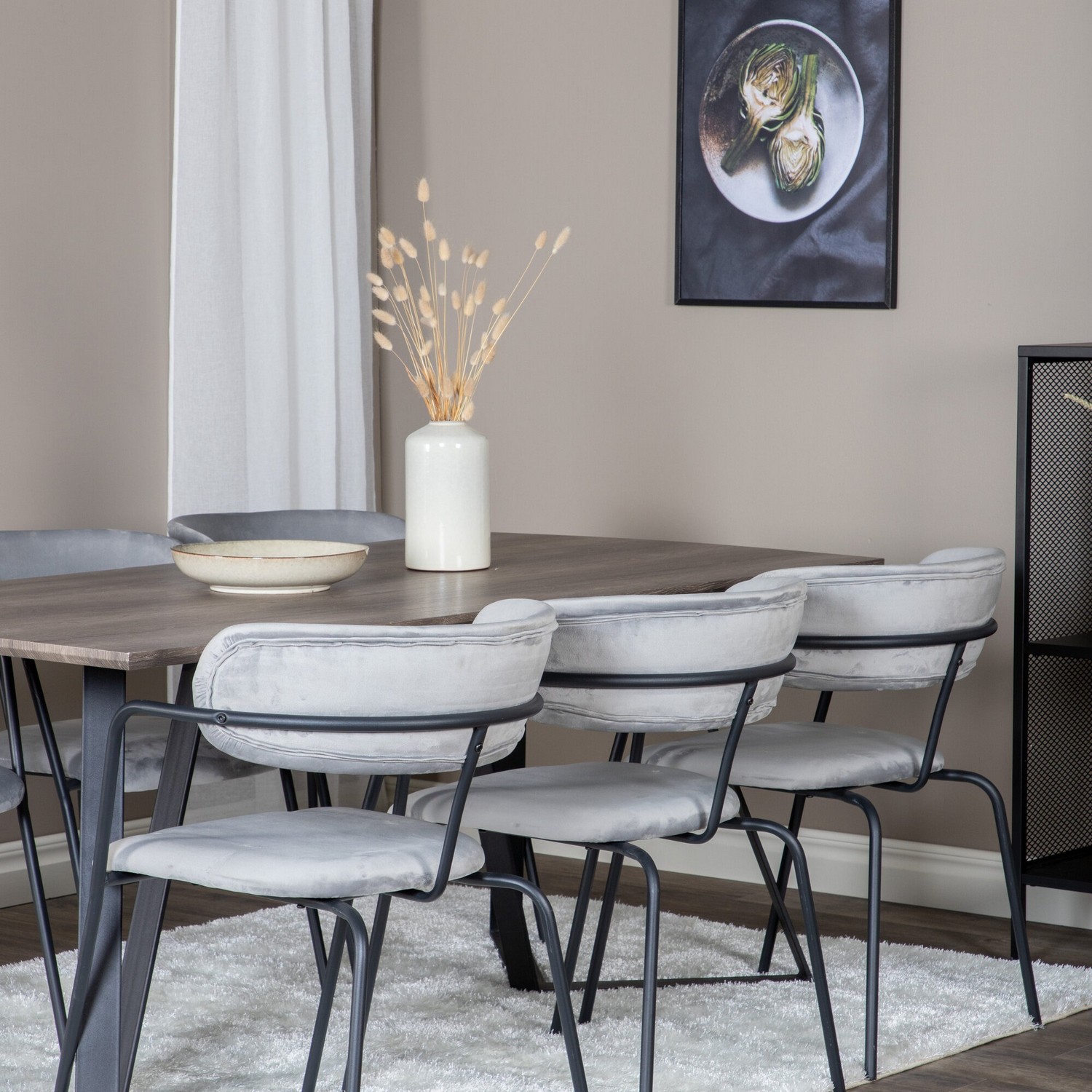 Matgrupp Venture Home Madde med 6 Aris Stolar Sammet