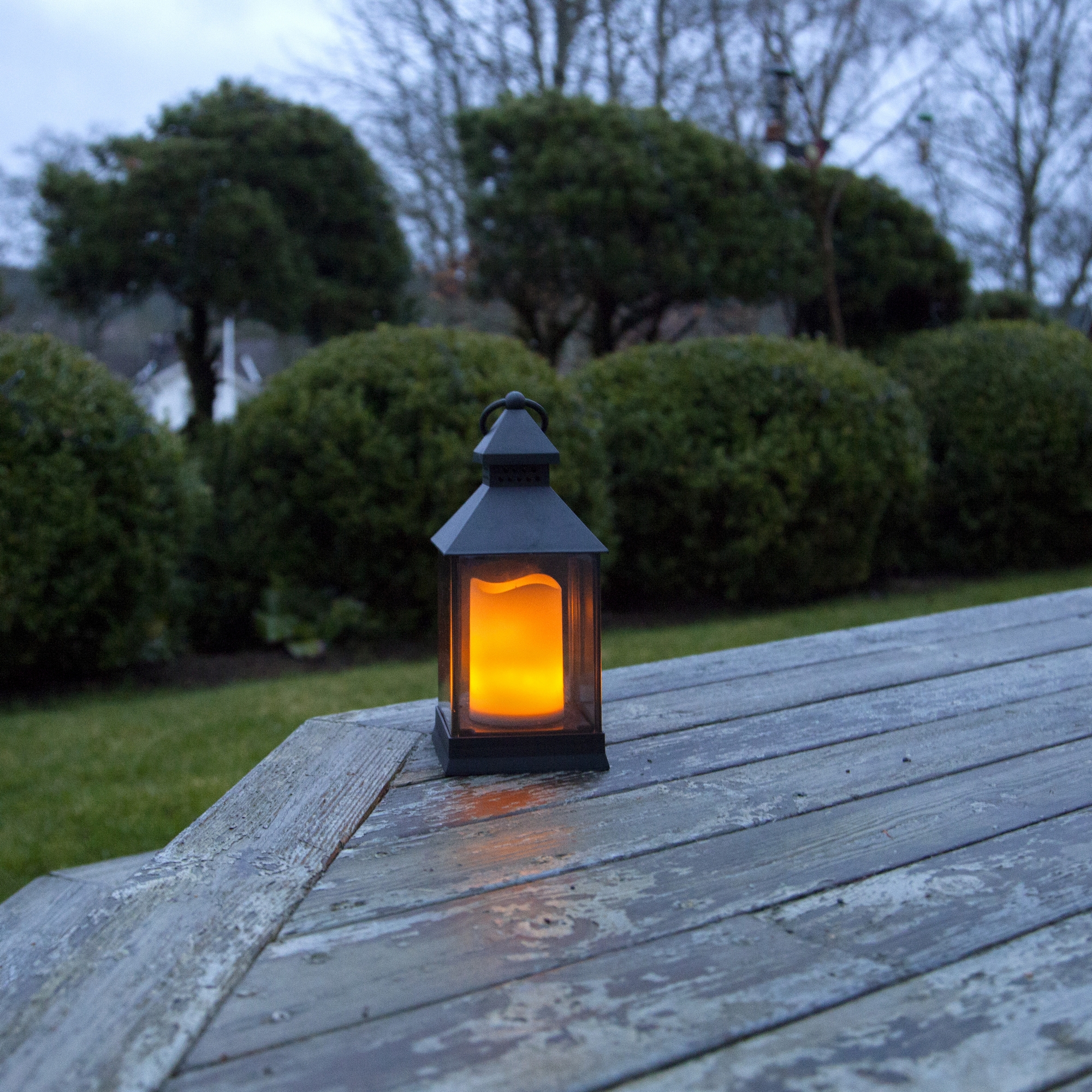 LyktaStar Trading Flame Lantern