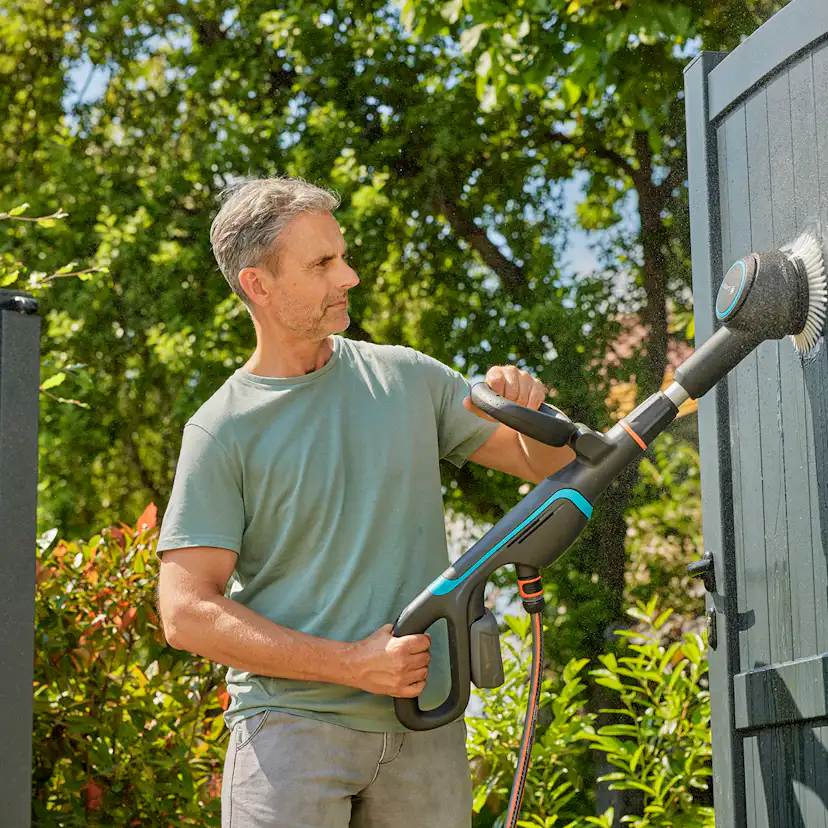Tvättborste Gardena Batteridriven AquaBrush Compact exkl. batteri