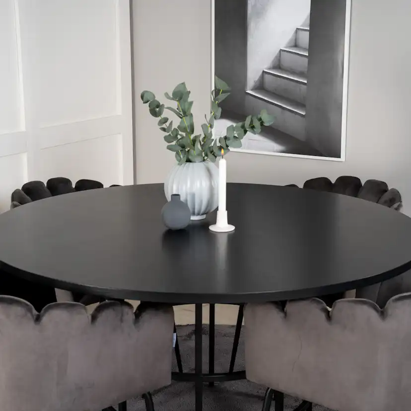 Matgrupp furniture/fashion Copenhagen med 4 Gråa Limhamn Stolar
