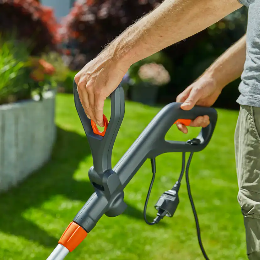 Grästrimmer Gardena Turbotrimmer PowerCut 650/28