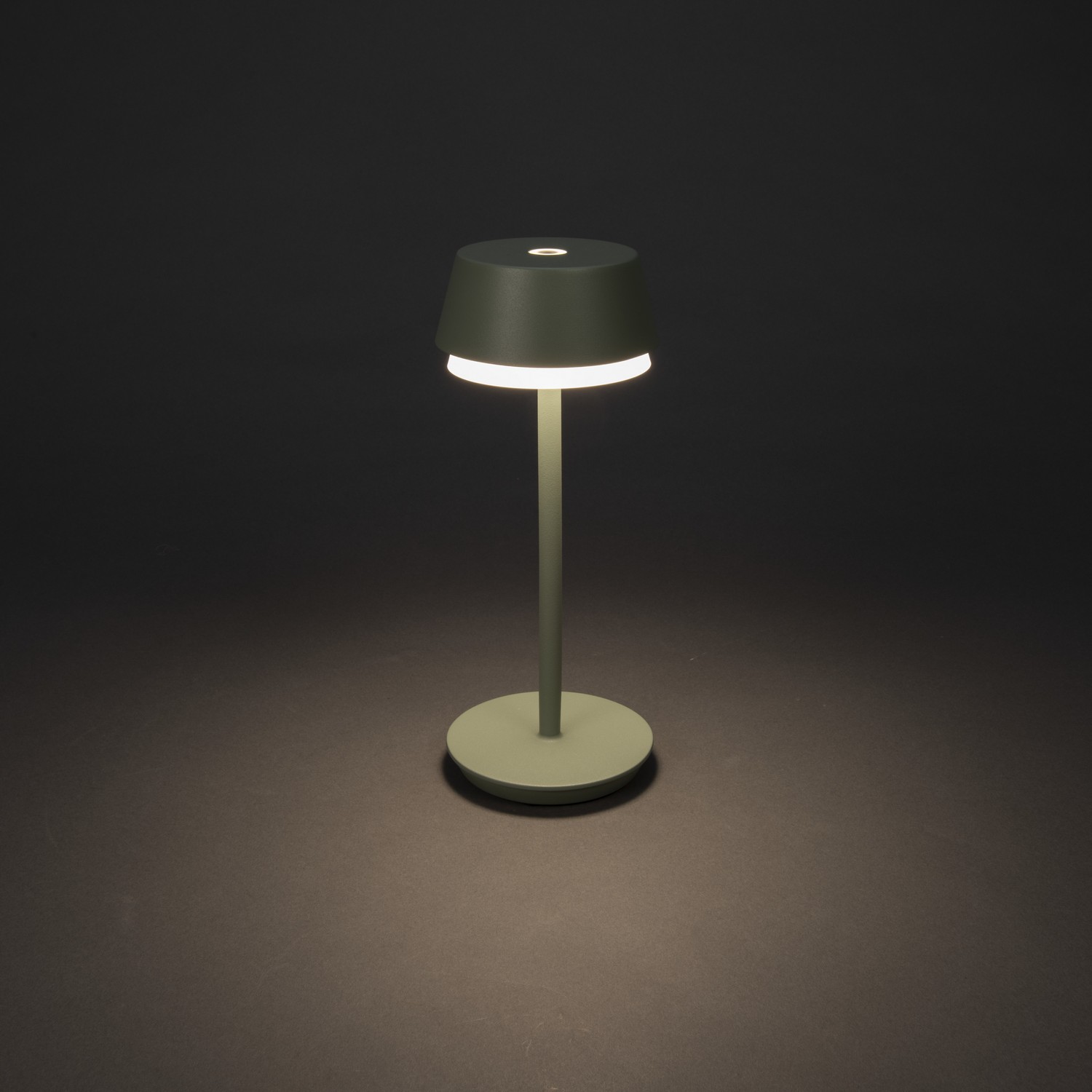 Bordslampa Gnosjö Konstsmide Lyon USB