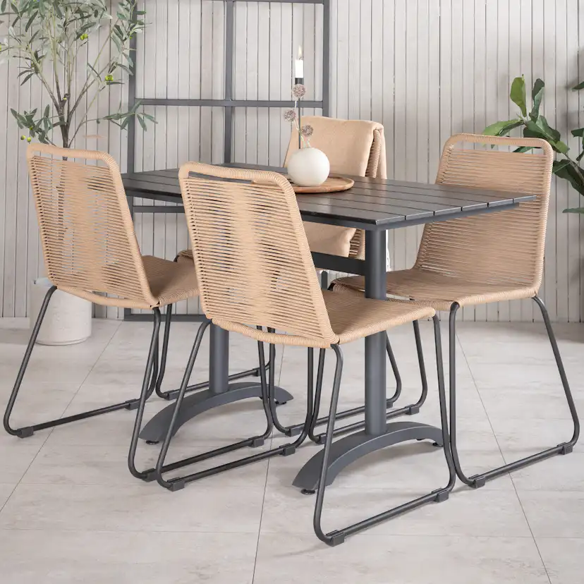 Matgrupp Venture Home Denver med 4 Lindos Stolar