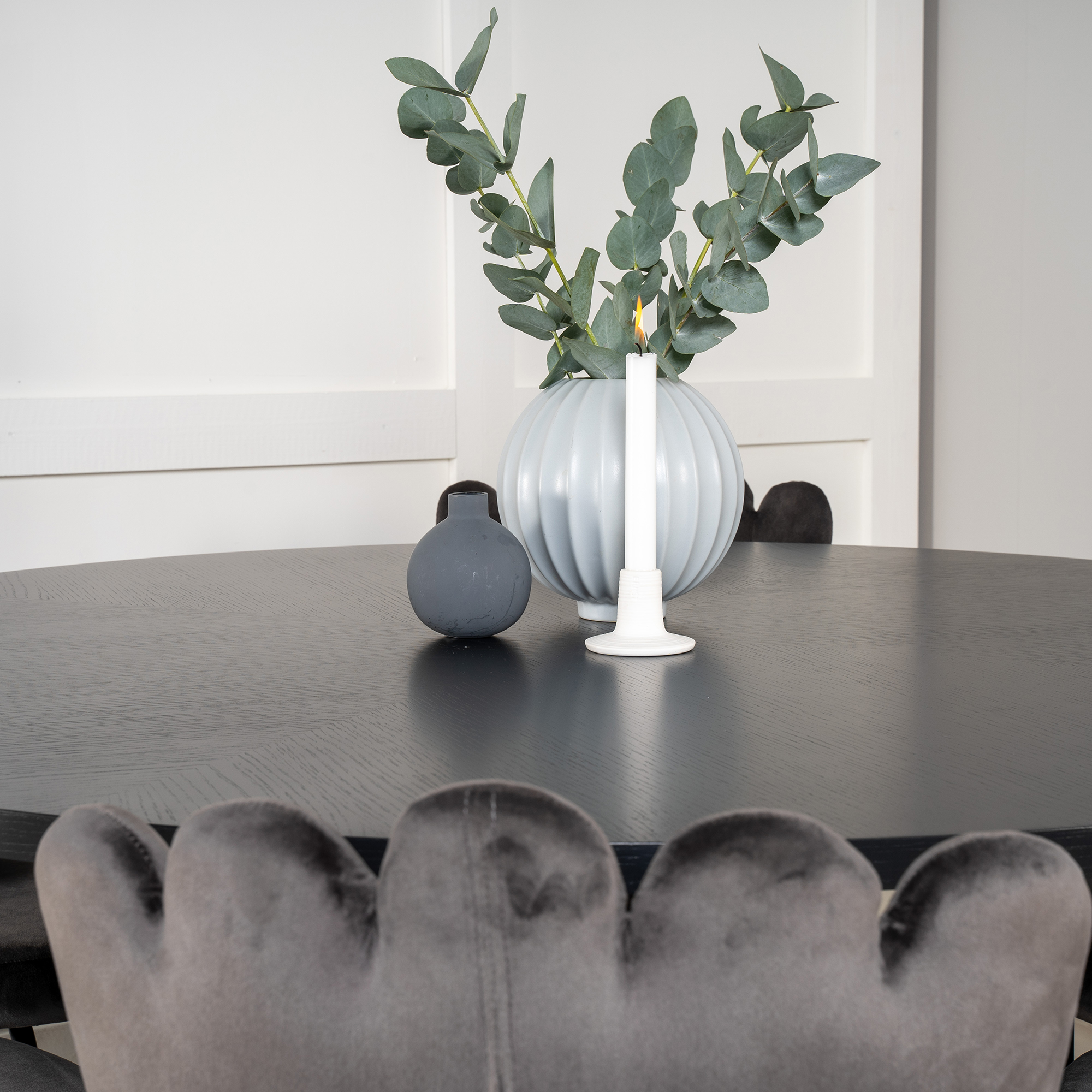 Matgrupp furniture/fashion Copenhagen med 6 Gråa Limhamn Light Stolar