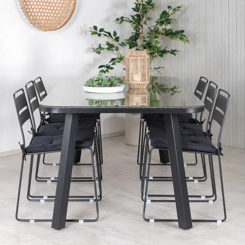 Matgrupp Venture Home Olle med 6 Legi Matstolar