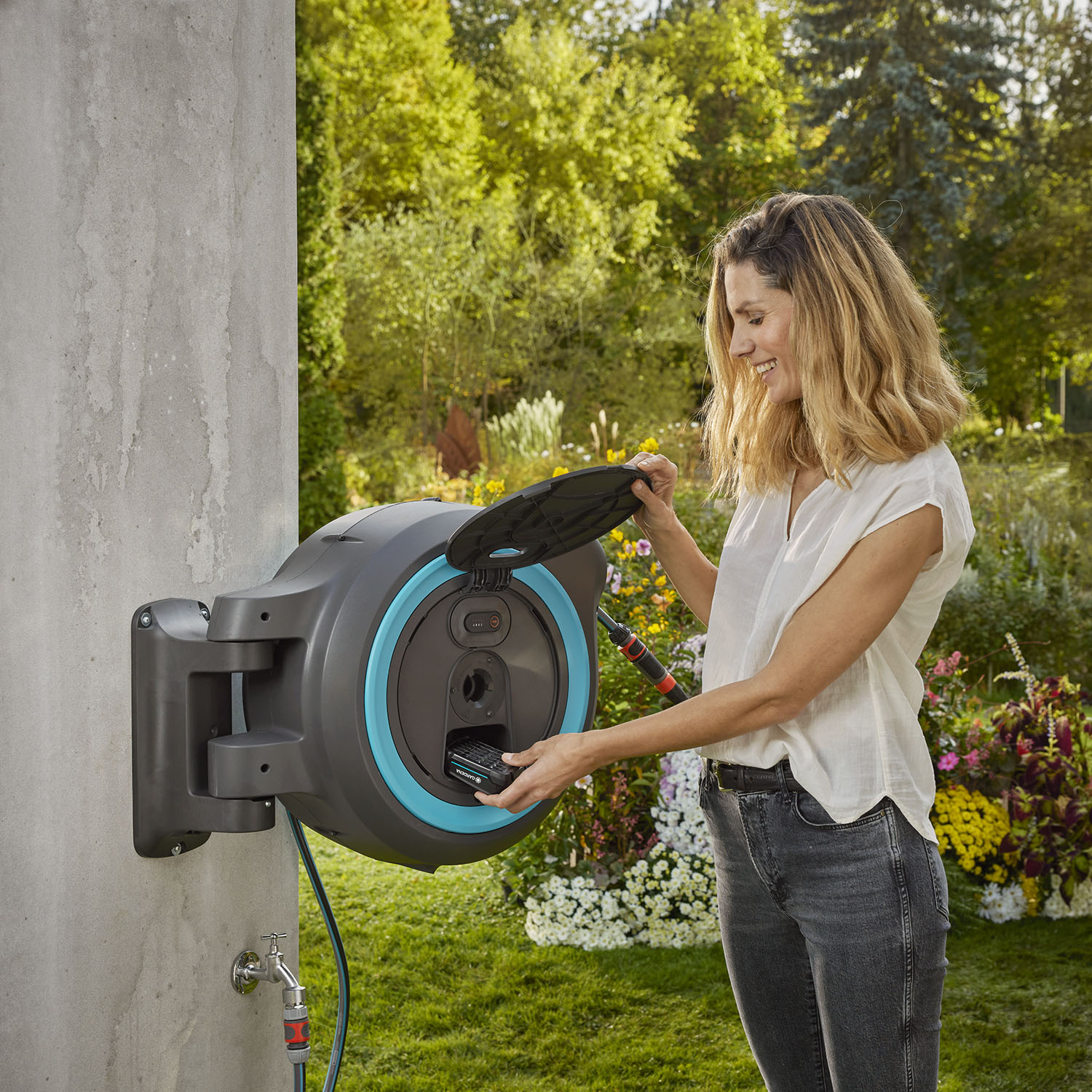 Slangbox Gardena Batteridriven PowerRoll XXL 40 m Med Batteri & Laddare