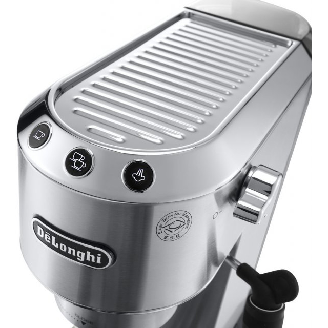 Espressomaskin DeLonghi EC685.M Dedica