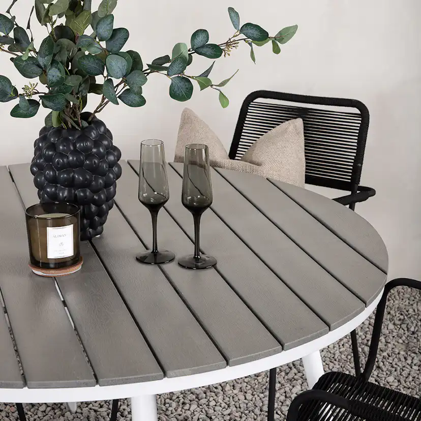Matgrupp Venture Home Break med 4 Lindos Stolar med Armstöd