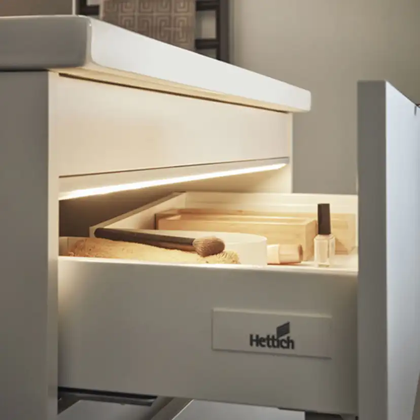 TVÄTTSTÄLLSSKÅP SHAPE 1200C VIT MED TVÄTTSTÄLL Vit, B: 1200 mm