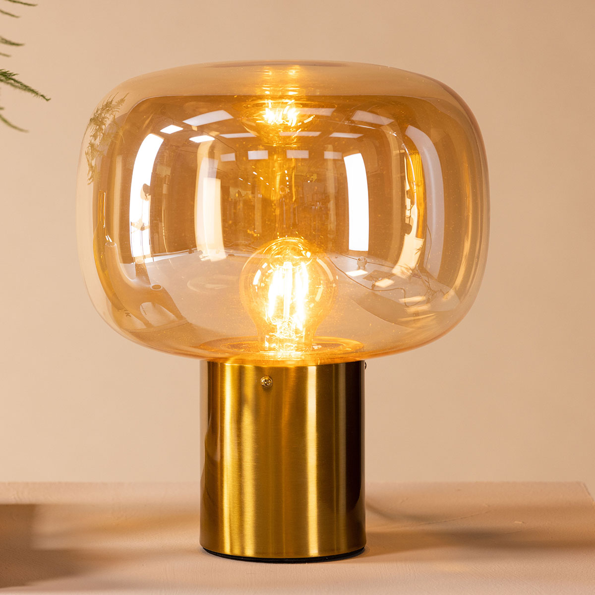 Bordslampa Venture Home Rhone